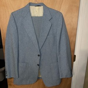 Men’s Suit